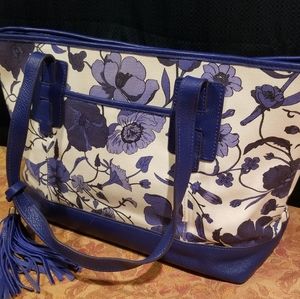 ISAAC MIZRAHI Blue Floral Purse